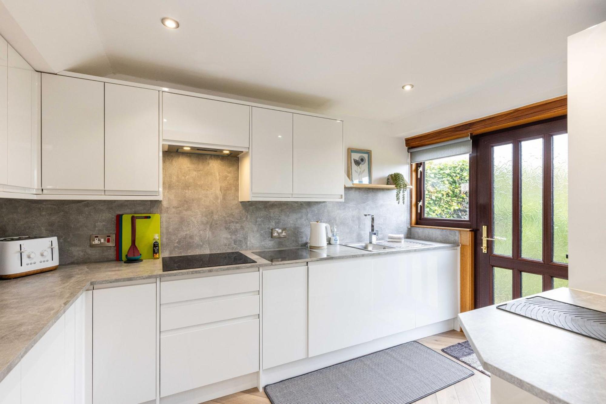 Family Home Inverkeithing Ideal For Edinburgh, Dunfermline & St Andrews 3 Bedrooms Exterior photo